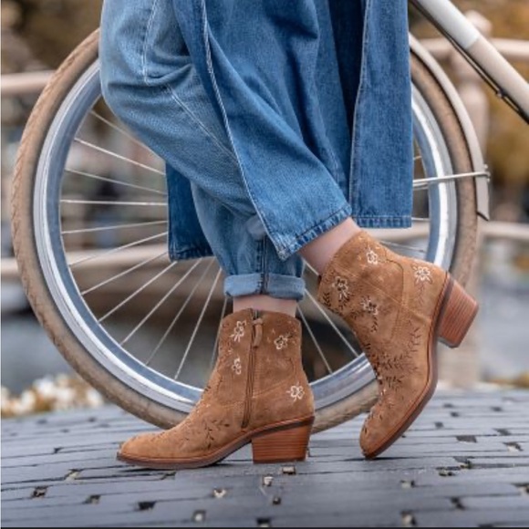 Sofft Shoes - Sofft Sophie Boot